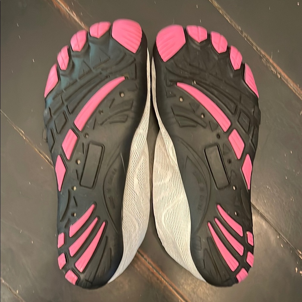 Barefoot Athletic Women's Shoes